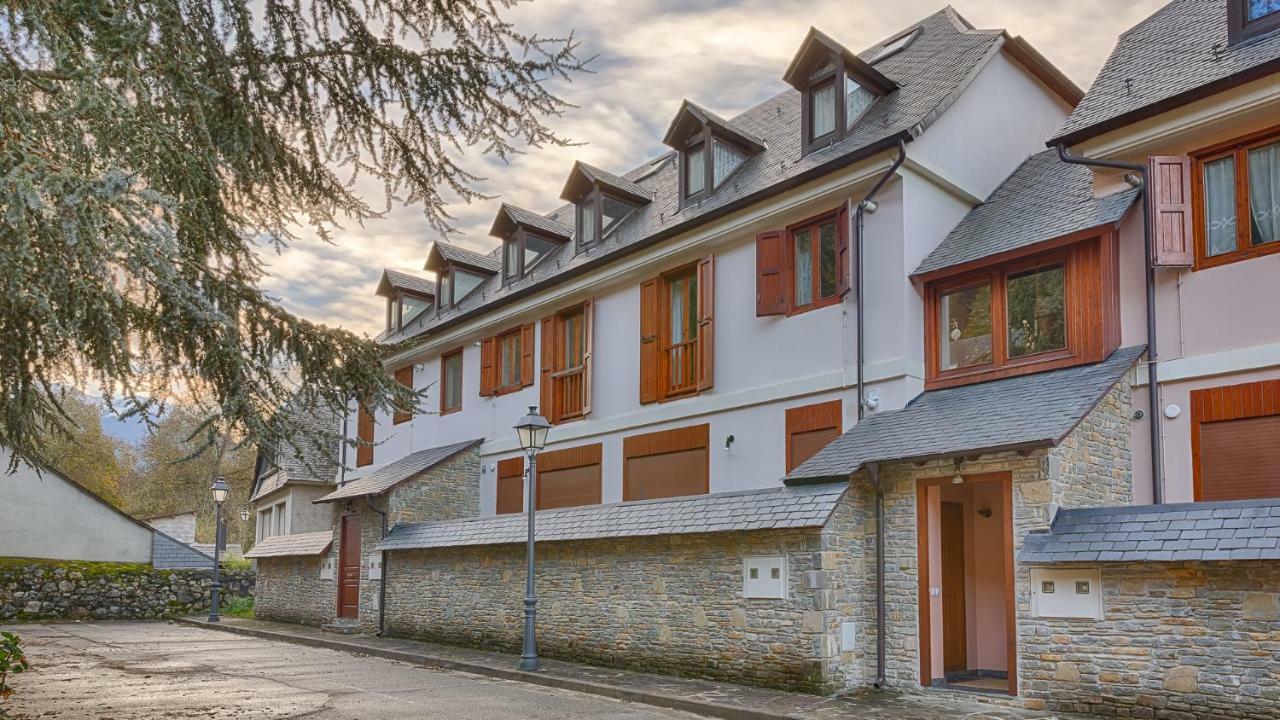 Saplan Real Estate Montlude Apartment Les